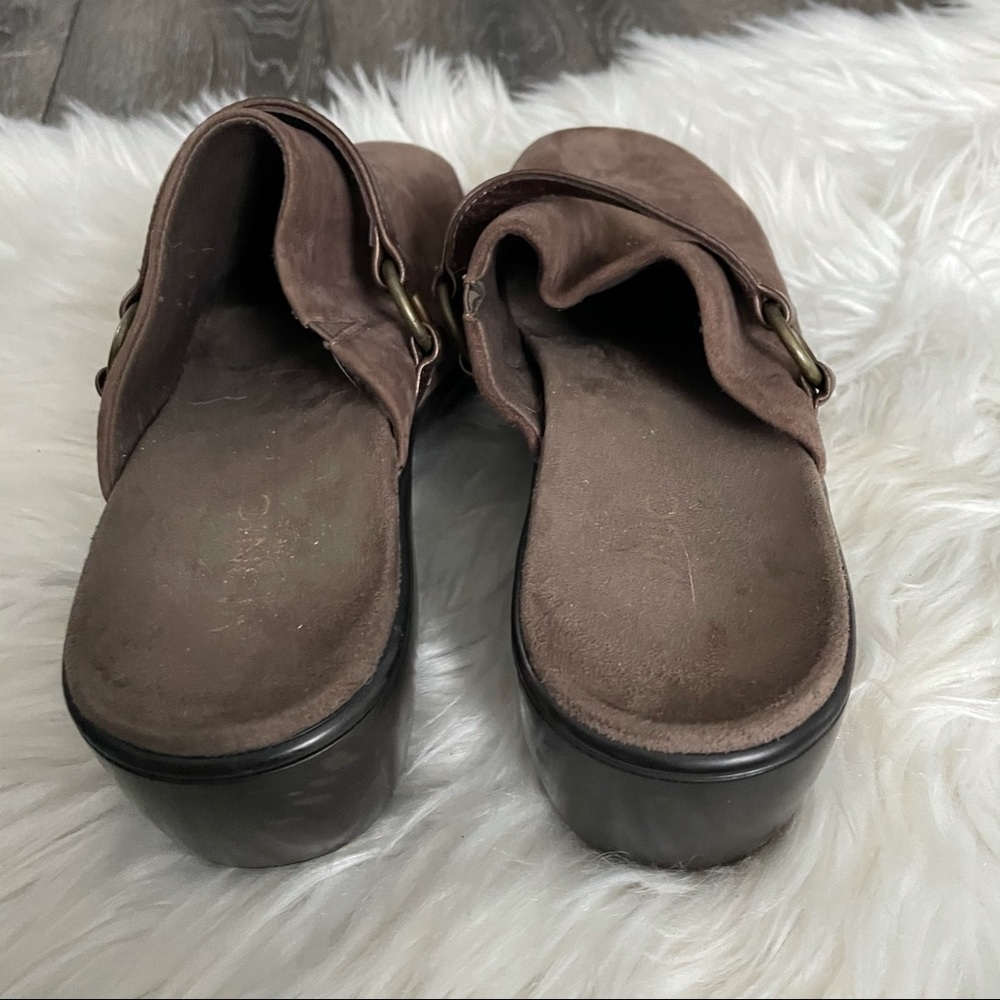 Vionic Chocolate Brown Suede Clogs - image 4
